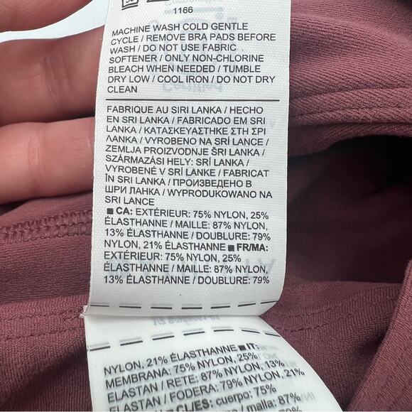 Athleta | NEW Conscious Cut Out Crop Sports Bra Workout Yoga Racerback D-DD L - Picture 10 of 12